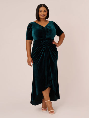 Plus Size Shirred Velvet Gown With Elbow-Length Sleeves In Emerald