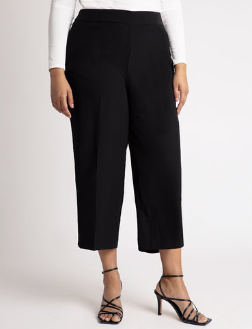 Cropped Trouser in Black